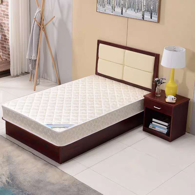 酒店家具-實木床